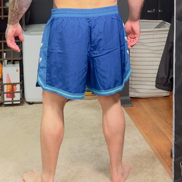 Adidas x Hoop York City Basketball Shorts (XL) Trefoil Logo | Rare Colab - Picture 2 of 7